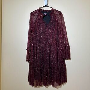 Elegant Burgundy Glitter Dress